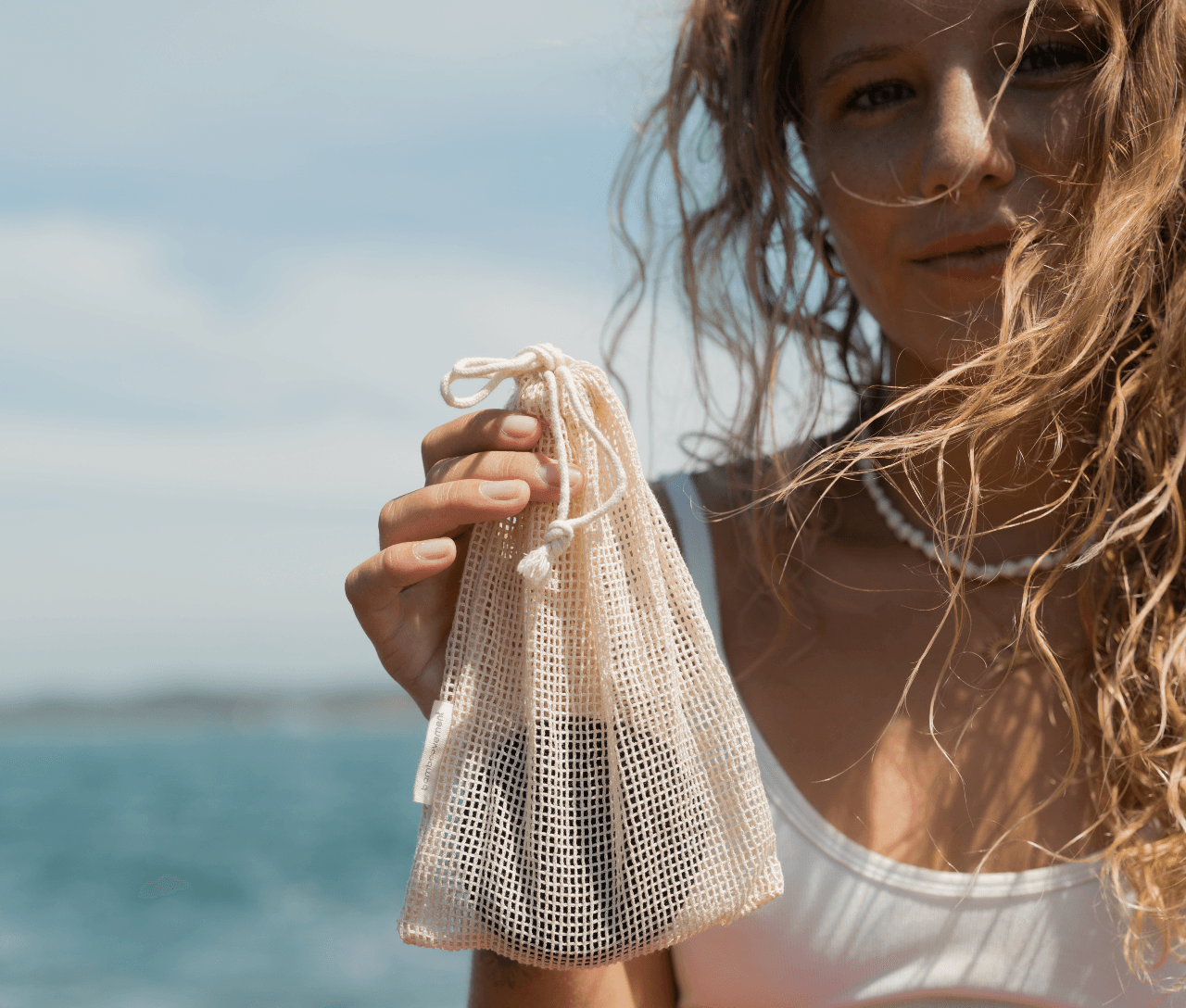 Plastic-Free Body Care Essentials for Conscious Routines